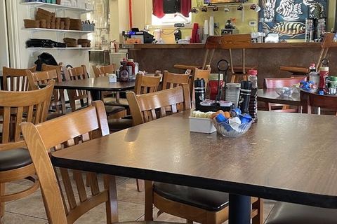 Leo's French Toast House